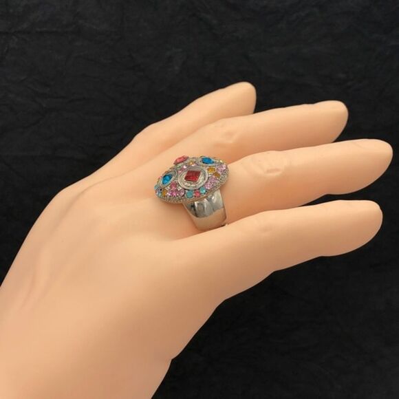 Multicolor Unique Rhinestone Statement Cocktail Stretch Ring - Picture 2 of 4
